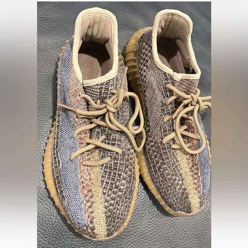 Adidas Yeezy Boost 350 V2 Fade
